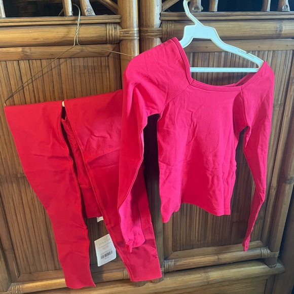 Fabletics athleisure - Picture 2 of 2